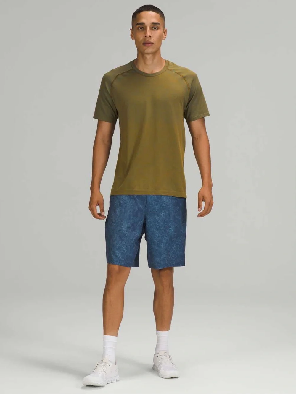 Men's Navy Performance Shorts - Comfortable Everyday Wear